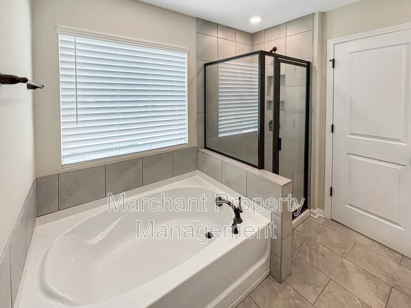 106 Muir Way property image