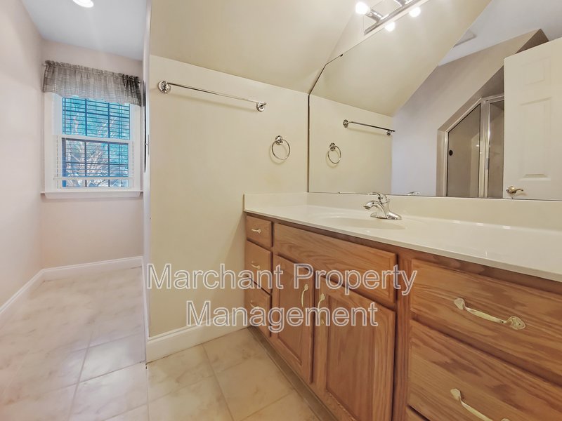 Hidden gem in Half Mile Lake property image
