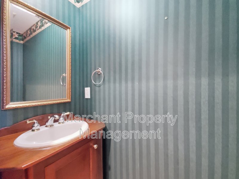Hidden gem in Half Mile Lake property image