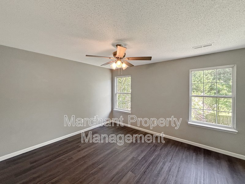 110 Golden Crest Court property image