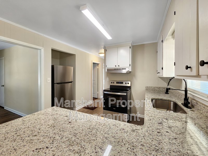 Beautiful 3BR Brick Home! property image