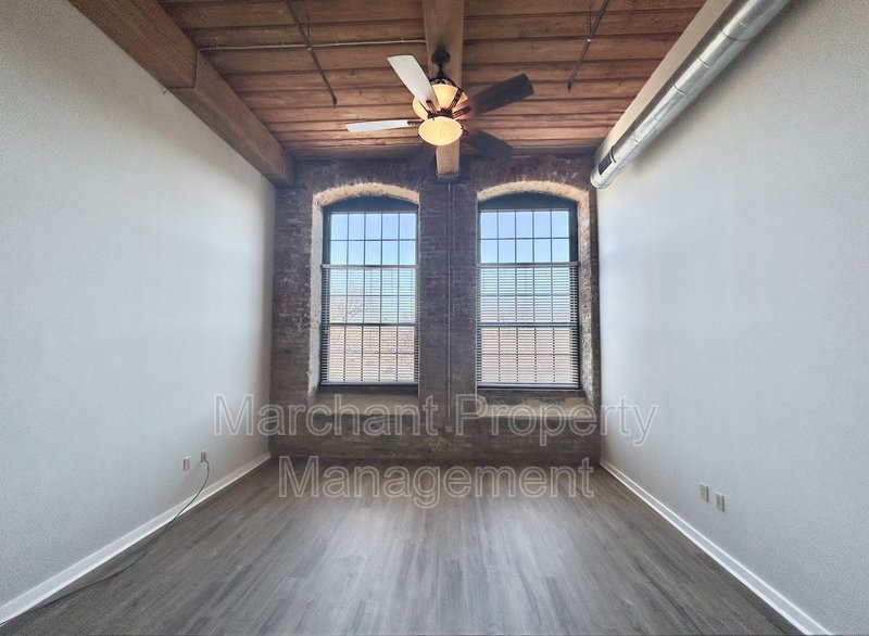 Don't miss the opportunity to call this condo your home! property image