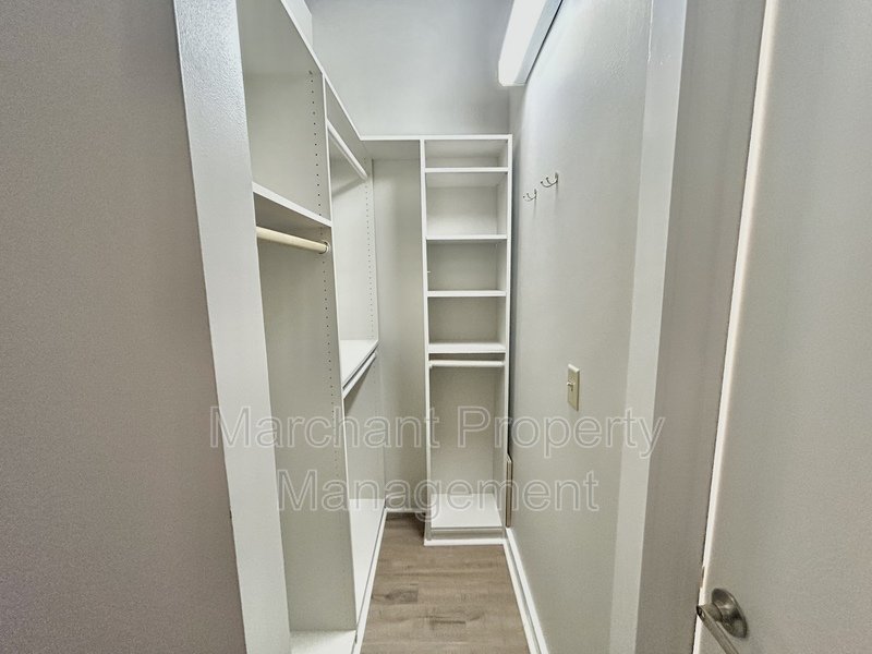 Don't miss the opportunity to call this condo your home! property image