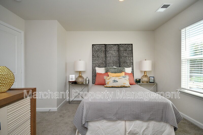 27 English Court property image