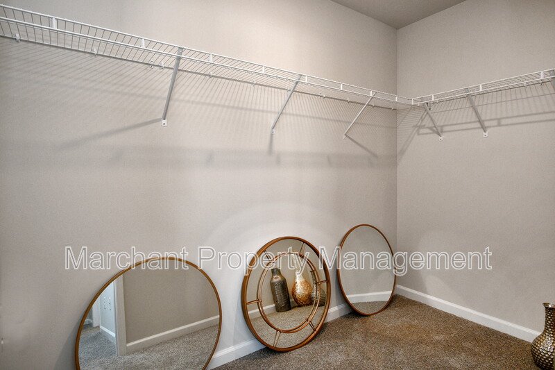 27 English Court property image