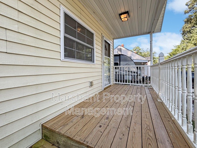 214 Rogers Avenue property image