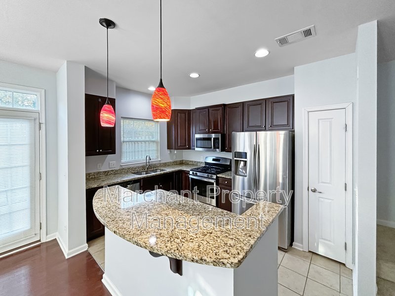 3BR, 2.5BA located close to 385 & Woodruff R property image