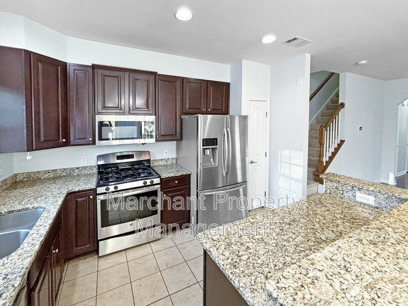 3BR, 2.5BA located close to 385 & Woodruff R property image