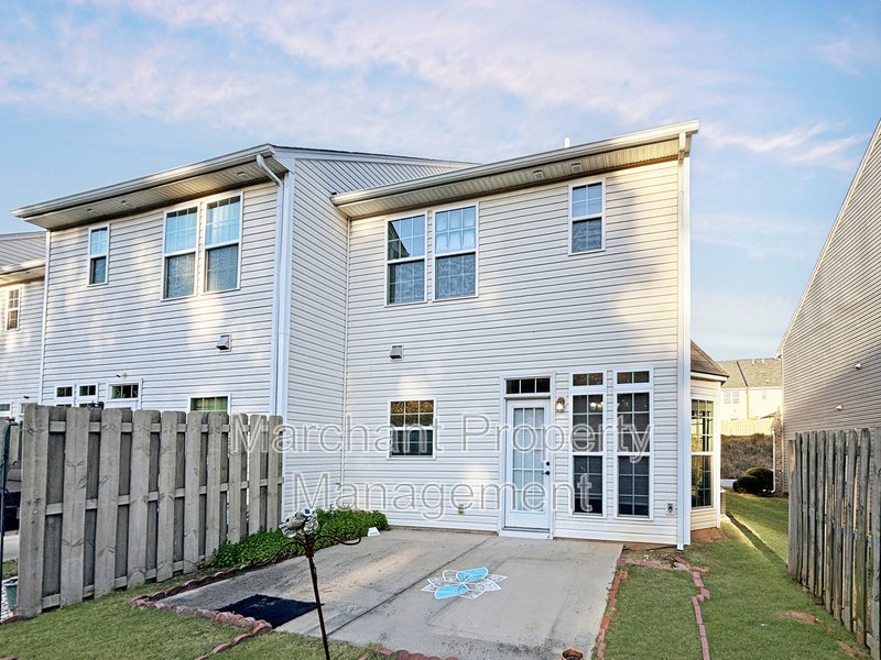 3BR, 2.5BA located close to 385 & Woodruff R property image