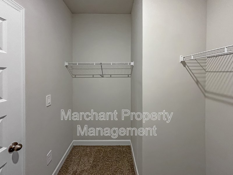 Brand-new modern home with patio, perfect for entertaining property image