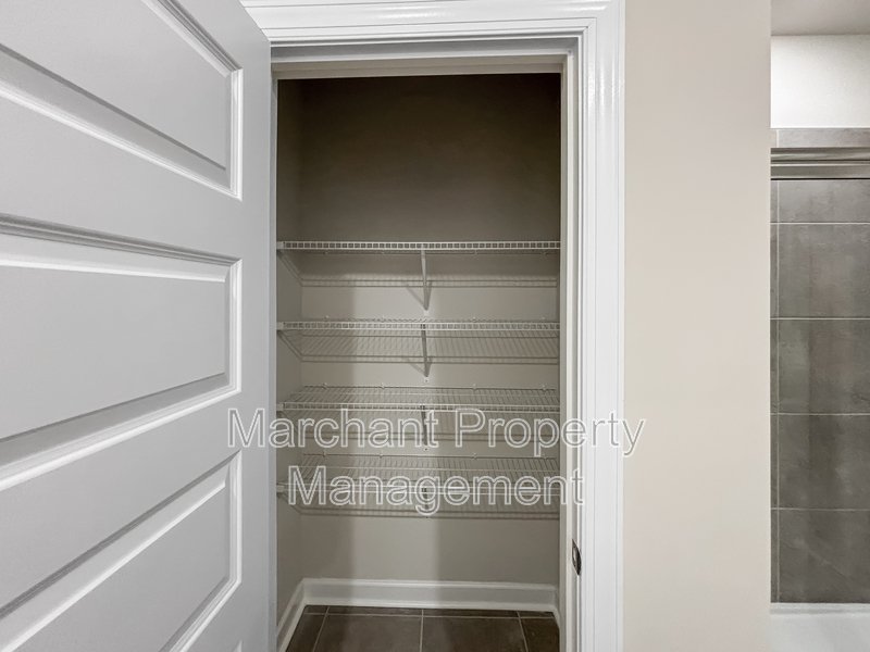 Brand-new modern home with patio, perfect for entertaining property image