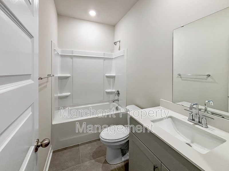 Brand-new modern home with patio, perfect for entertaining property image