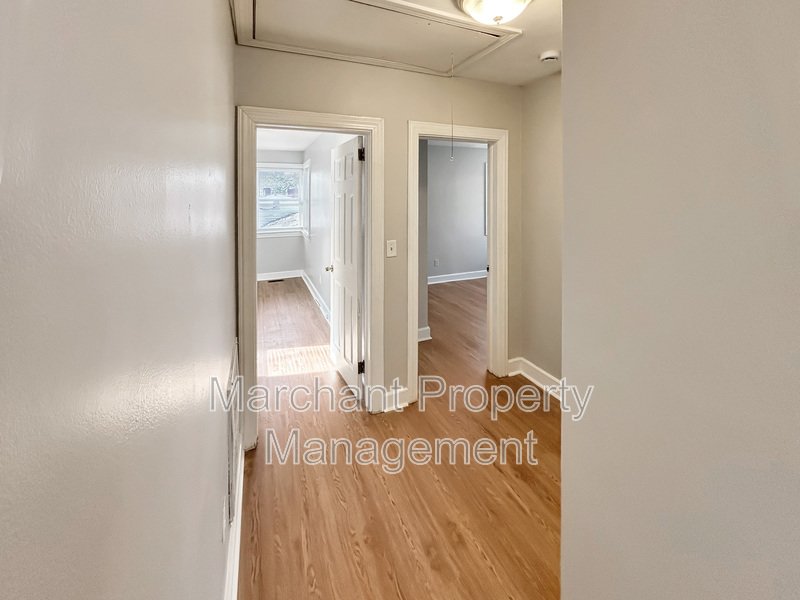 2br, 1 ba in Augusta Road Area property image