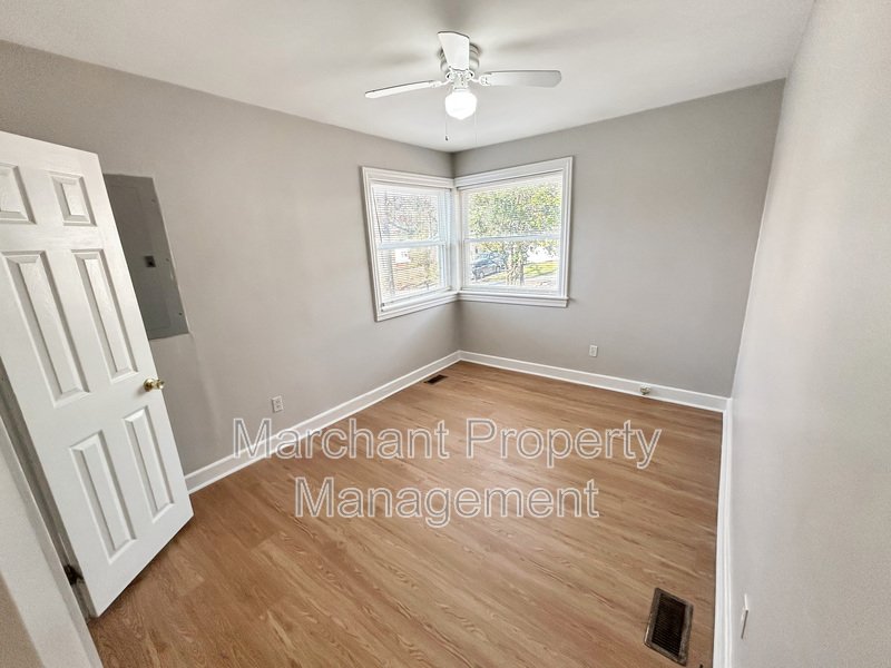 2br, 1 ba in Augusta Road Area property image