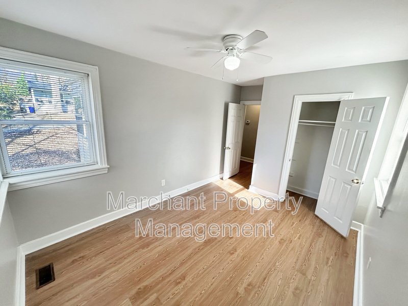 2br, 1 ba in Augusta Road Area property image