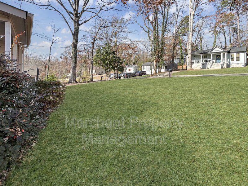 2br, 1 ba in Augusta Road Area property image