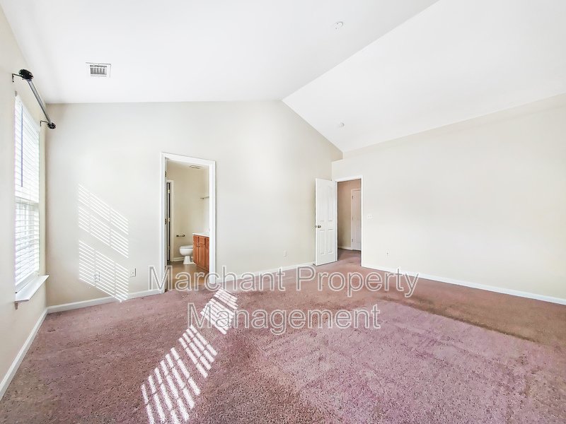 3BR, 2.5BA in Riverside School Dist. property image