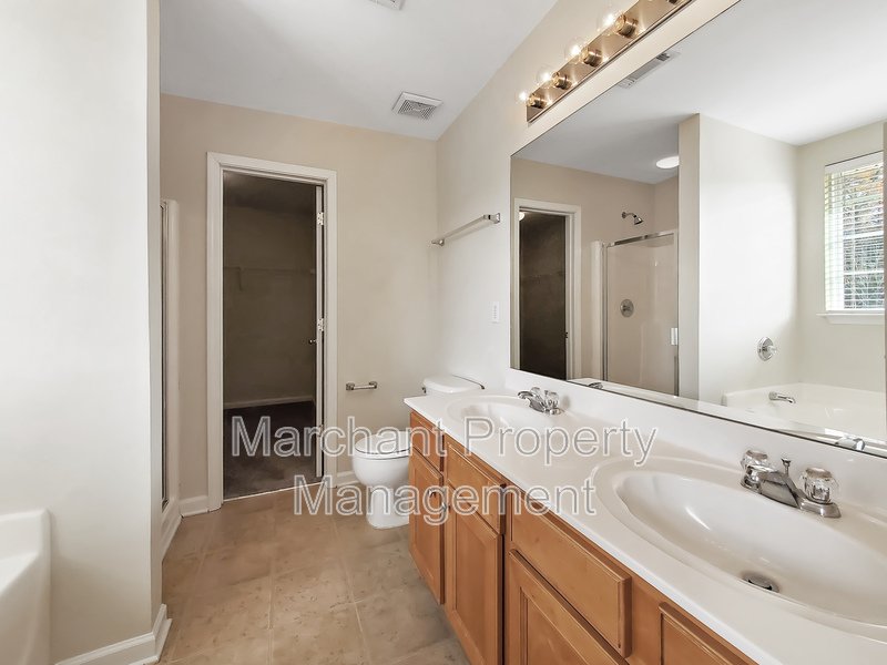 3BR, 2.5BA in Riverside School Dist. property image