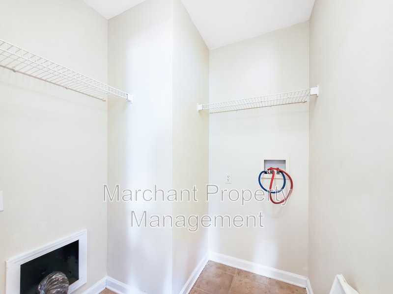 3BR, 2.5BA in Riverside School Dist. property image