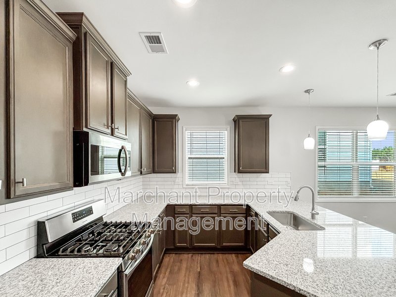 6 Ashborne Lane property image