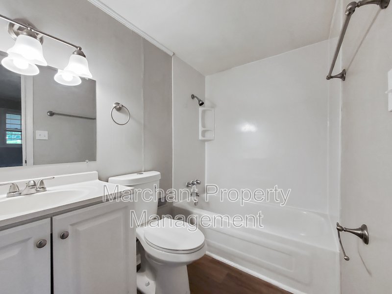 Updated 4BR/2BA in Greer property image