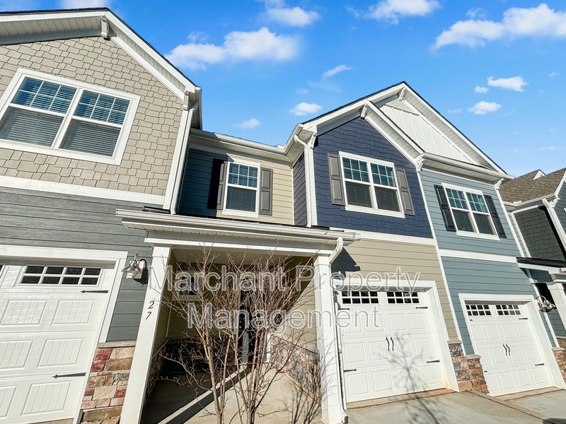 2022 Townhome in desirable Hawkins Park Community! property image