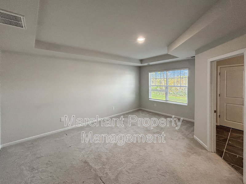 2022 Townhome in desirable Hawkins Park Community! property image