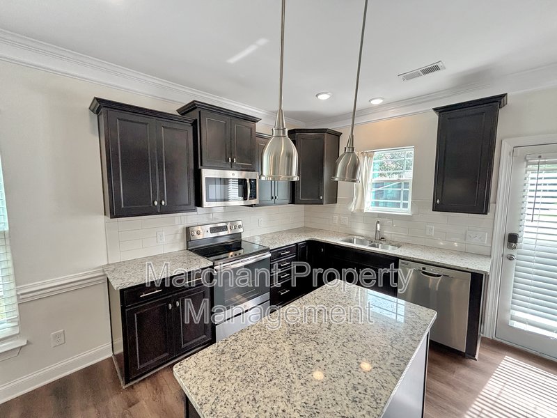 28 Arnold Mill Road property image