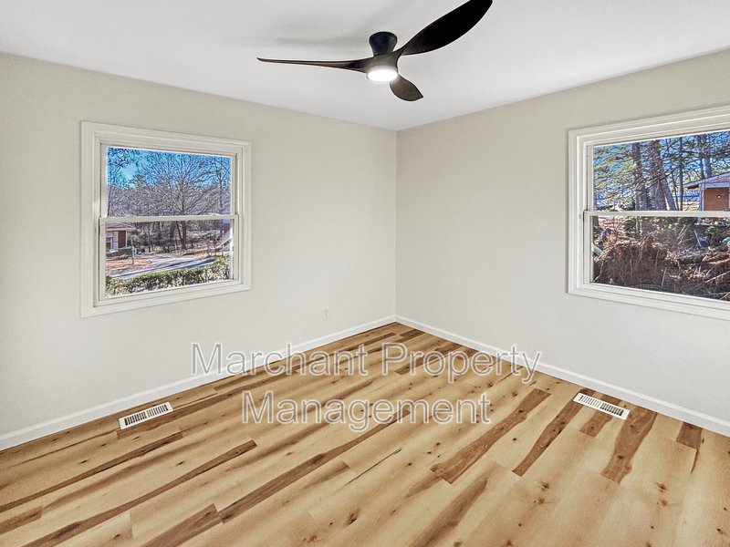 279 Pioneer Place property image