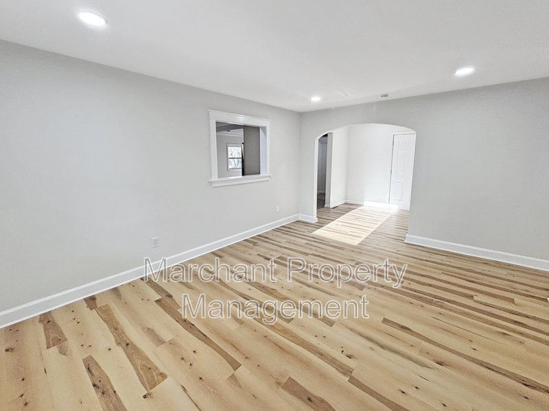 8 E. Sable Court property image