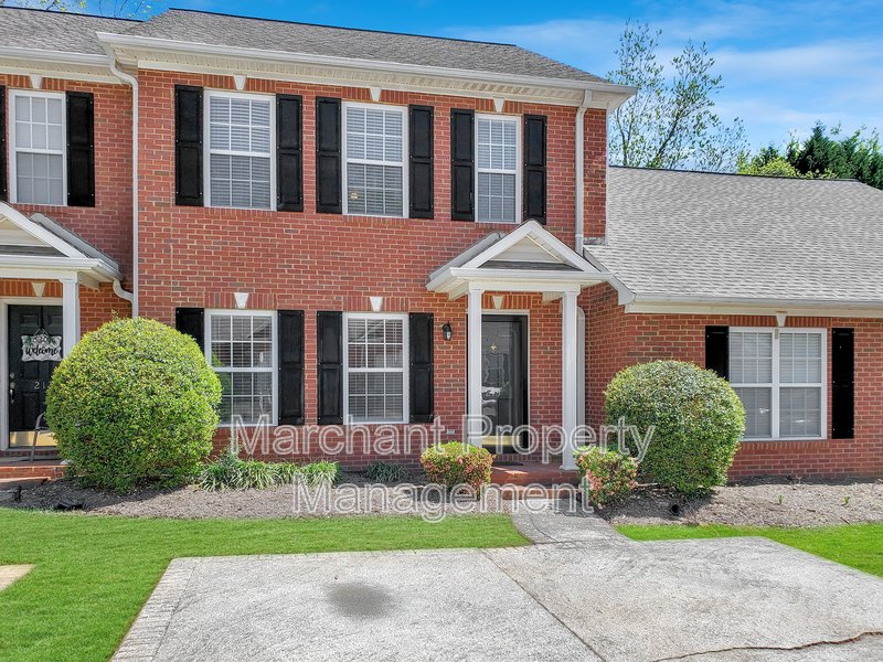 Desirable Town Home Community! property image