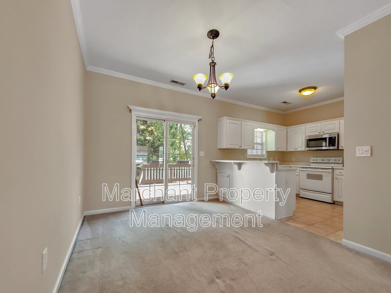 Desirable Town Home Community! property image