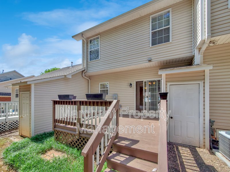 Desirable Town Home Community! property image