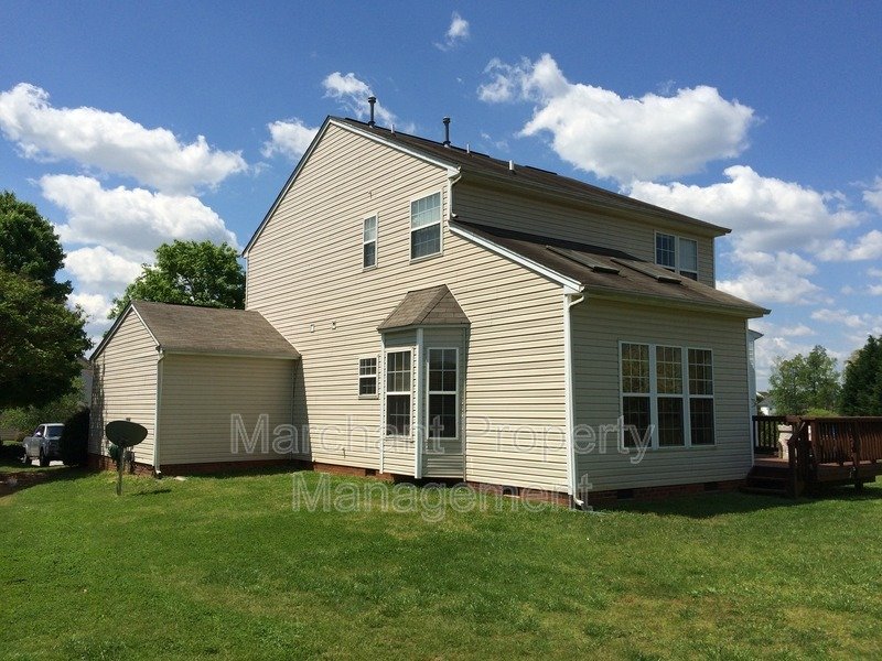 Beautiful 3BR Home near Riverside High School property image