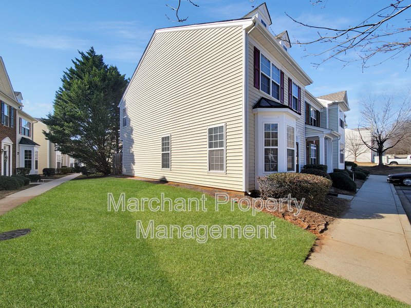 2BR, 2.5BA Townhouse in Mauldin property image