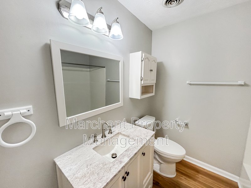 231 Batesview Drive property image