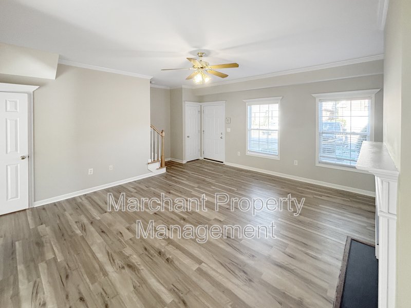 Desirable Town Home Community! property image