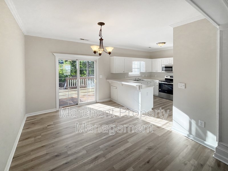 Desirable Town Home Community! property image