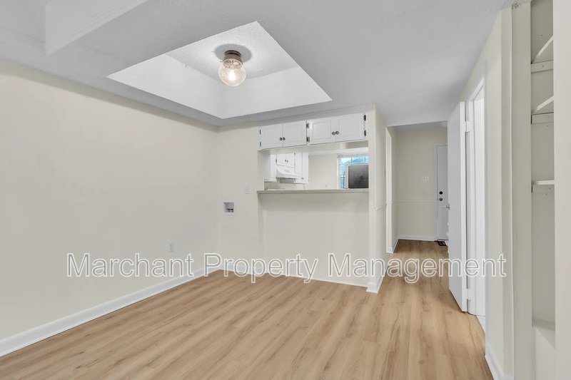 2530 E. North Street Unit 11B property image