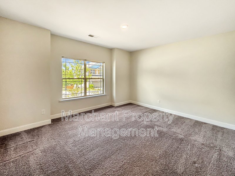 120 Starlight Drive property image