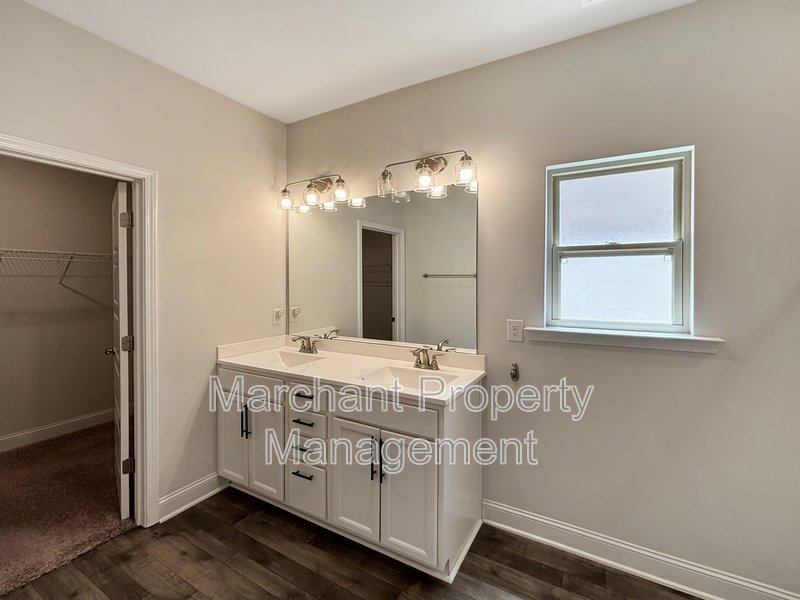 120 Starlight Drive property image