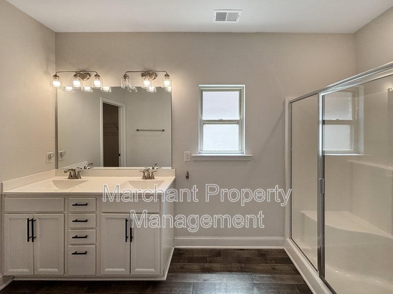 120 Starlight Drive property image