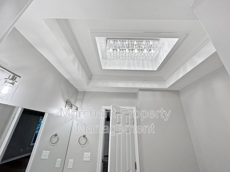 7 Waxwing Court property image