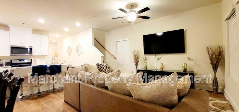 964 Yarn Way property image