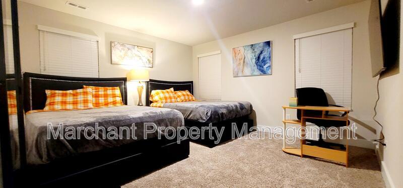 964 Yarn Way property image