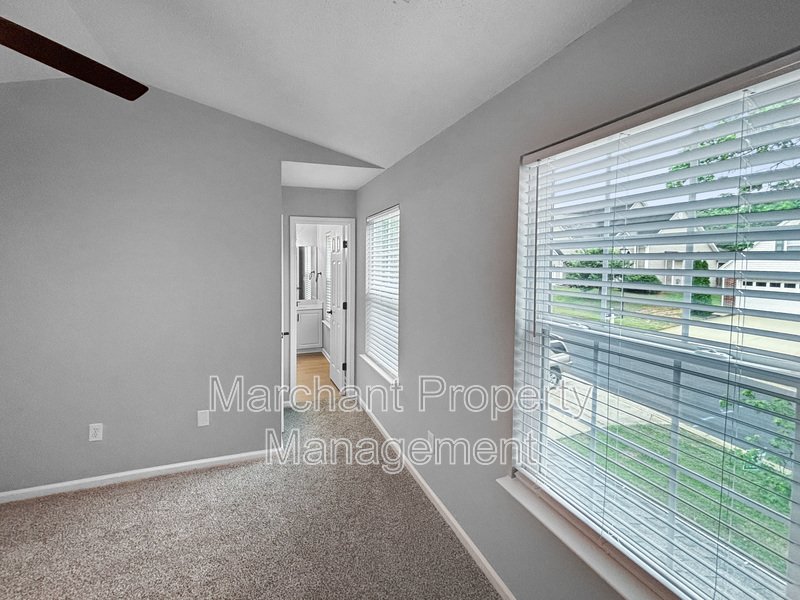 329 Riverside Chase Circle property image