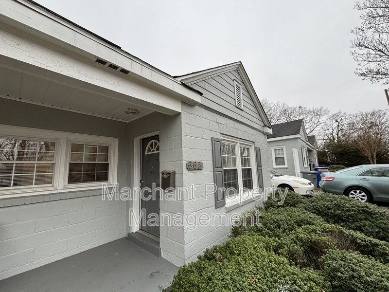 665 Ravenel Street property image