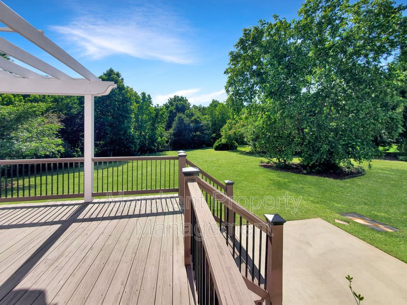 Gorgeous 5BR Home in Simpsonville property image