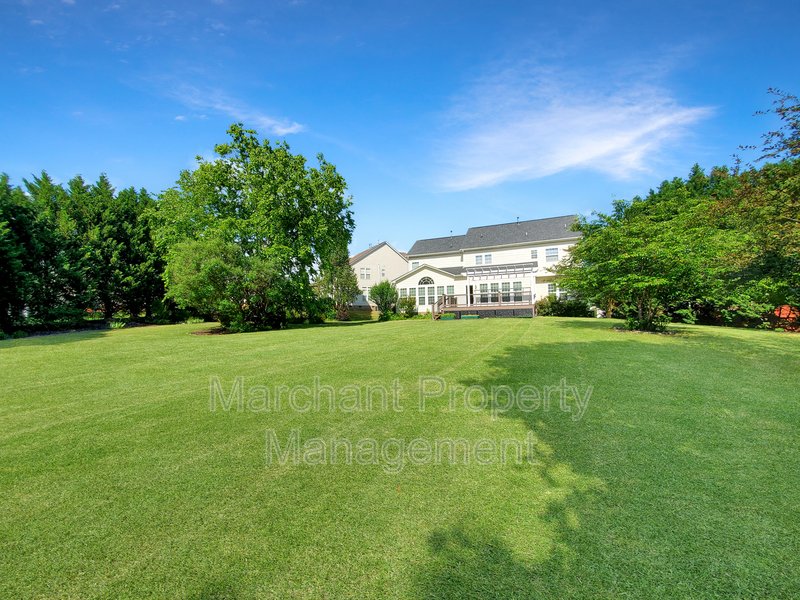 Gorgeous 5BR Home in Simpsonville property image