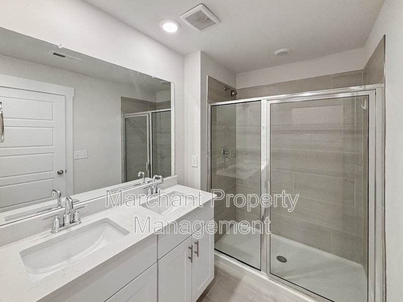 964 Yarn Way property image
